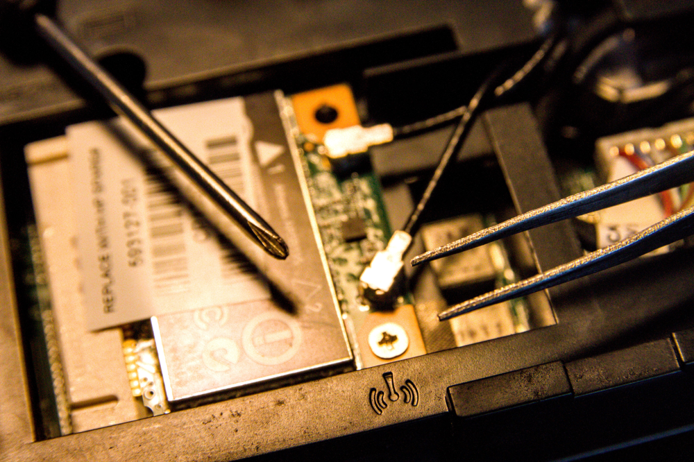 Laptop repair service